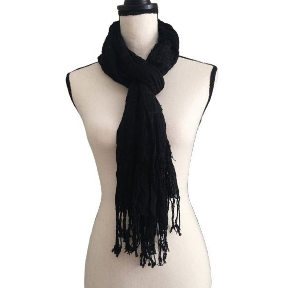 Black Textured Fringe Scarf
